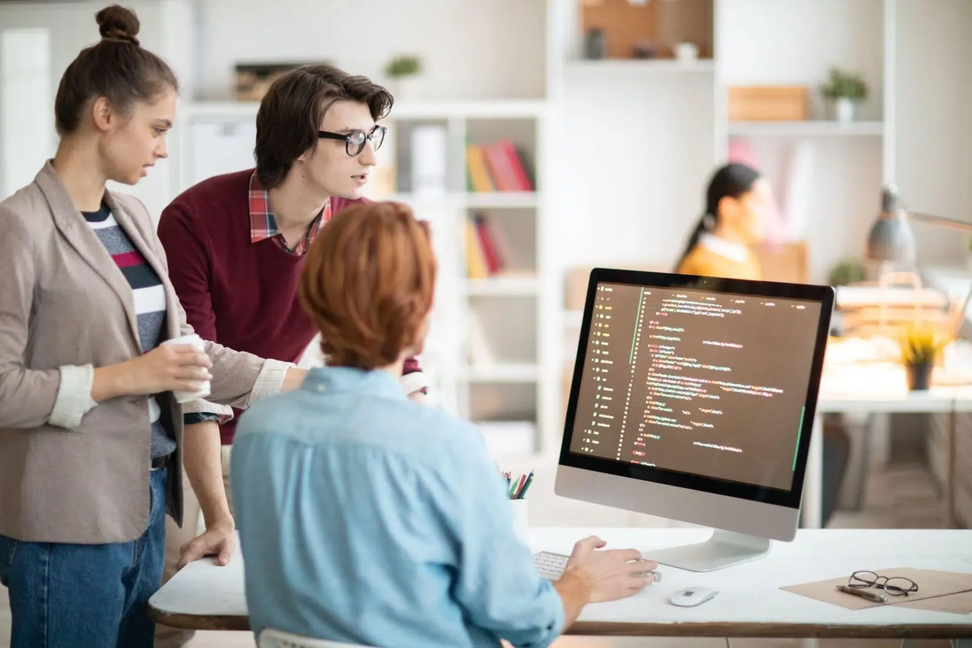 Custom CMS vs Wordpress: A Comparative Analysis: Custom CMS: An Exploration and Recommended Frameworks and Programming Langua