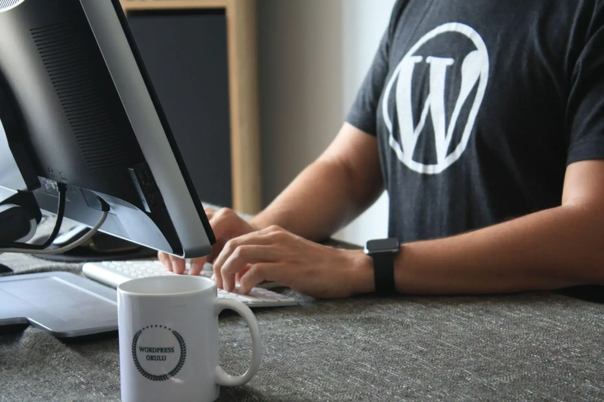 Custom CMS vs Wordpress: A Comparative Analysis: Other best open-source CMSs that use PHP as a programming language.